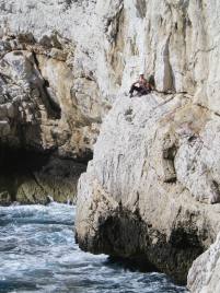 Second relais. On devine les dévers de la troisième, ainsi que les lames sur lesquelles il ne faut surtout pas chuter