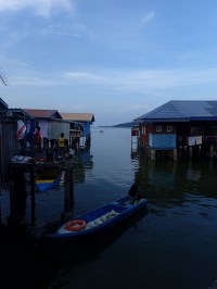 Maisons sur pilotis, au retour d'une journée grimpe