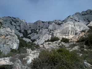 L'arête, vue du pied de la voie