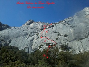 Topo de la voie "Les deux écailles"