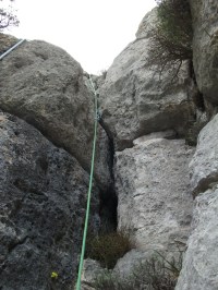 Du beau rocher bien fissuré...