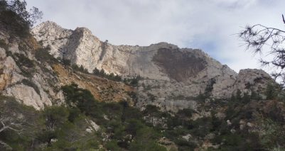 Concave calanques